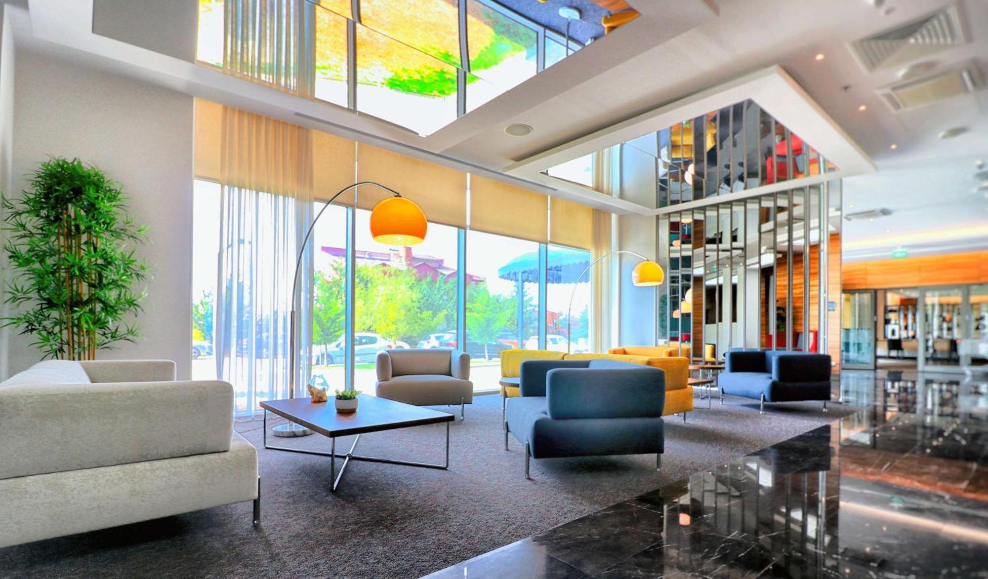 Hotel Doubletree By Hilton Ankara Incek Exterior foto